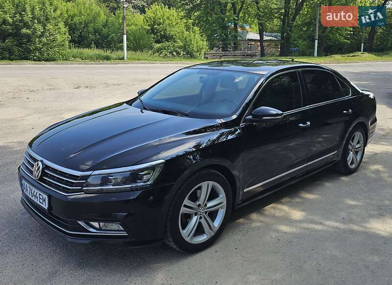 Седан Volkswagen Passat 2016 в Киеве фото 13 Седан Volkswagen Passat 2016 в Киеве