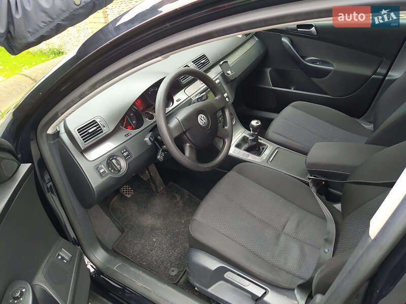 Универсал Volkswagen Passat 2008 в Рокитном фото 12 Универсал Volkswagen Passat 2008 в Рокитном