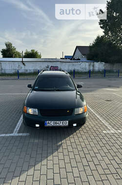 Универсал Volkswagen Passat 1997 в Нововолынске
