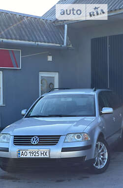 Універсал Volkswagen Passat 2002 в Рахові