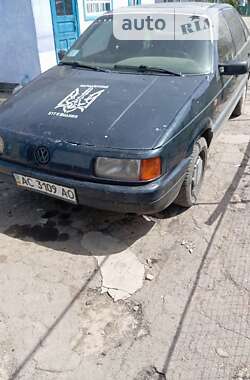 Седан Volkswagen Passat 1992 в Миколаєві