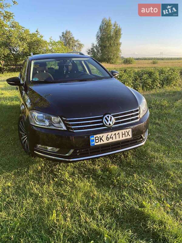 Volkswagen Passat 2011