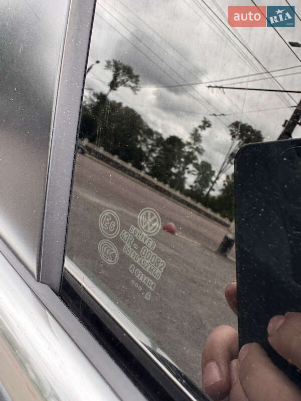 Универсал Volkswagen Passat 2014 в Житомире