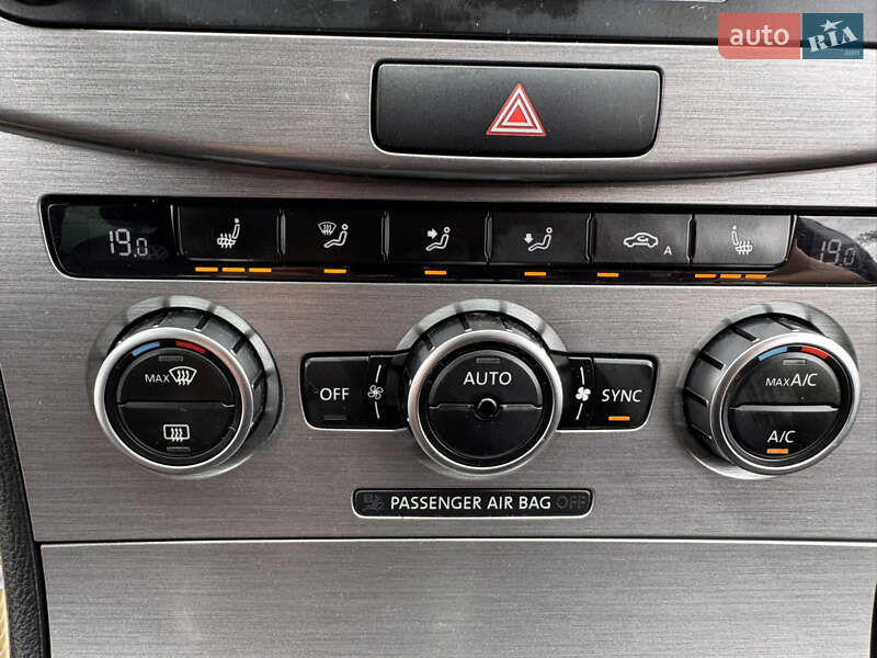 Универсал Volkswagen Passat 2014 в Житомире