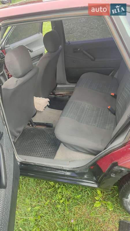 Седан Volkswagen Passat 1989 в Бережанах