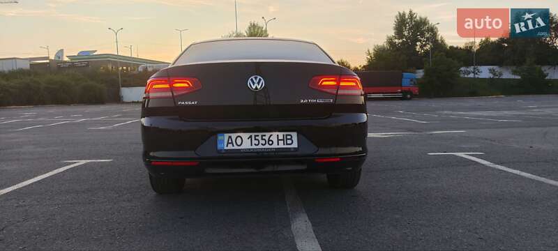 Седан Volkswagen Passat 2016 в Тячеве