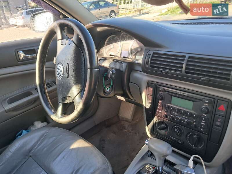 Седан Volkswagen Passat 2003 в Львове фото 22 Седан Volkswagen Passat 2003 в Львове