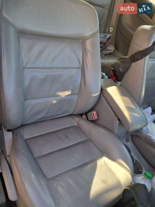 Седан Volkswagen Passat 2003 в Львове фото 25 Седан Volkswagen Passat 2003 в Львове