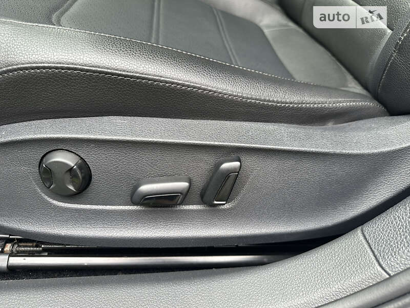 Седан Volkswagen Passat 2016 в Обухове