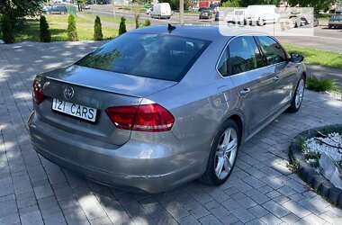 Седан Volkswagen Passat 2012 в Львове