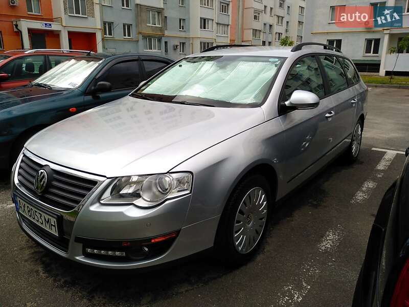 Универсал Volkswagen Passat 2009 в Харькове