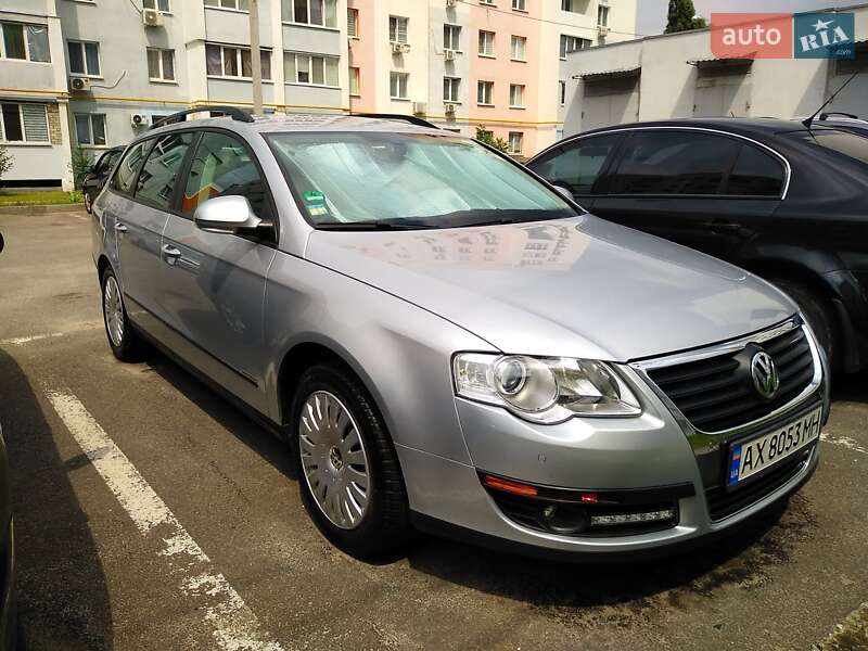 Универсал Volkswagen Passat 2009 в Харькове