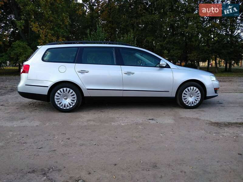 Универсал Volkswagen Passat 2009 в Харькове