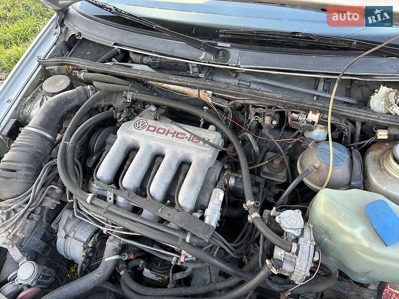 Універсал Volkswagen Passat 1989 в Підгайцях