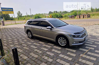 Універсал Volkswagen Passat 2014 в Тячеві