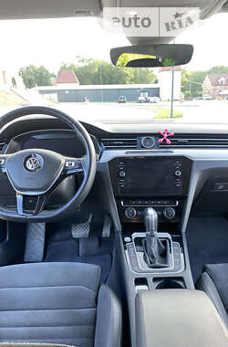 Универсал Volkswagen Passat 2018 в Бережанах