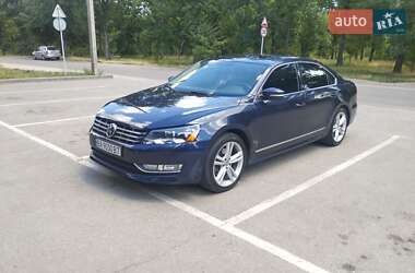 Седан Volkswagen Passat 2013 в Кропивницком