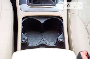 Универсал Volkswagen Passat 2012 в Ивано-Франковске