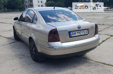 Хэтчбек Volkswagen Passat 2004 в Радомышле