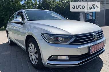 Универсал Volkswagen Passat 2017 в Луцке