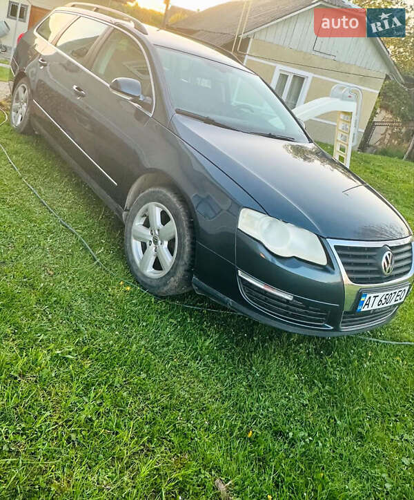 Універсал Volkswagen Passat 2006 в Богородчанах