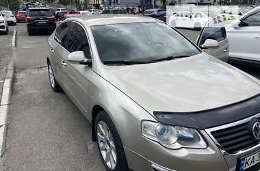 Седан Volkswagen Passat 2008 в Києві