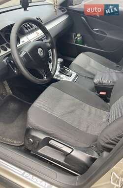 Седан Volkswagen Passat 2008 в Киеве