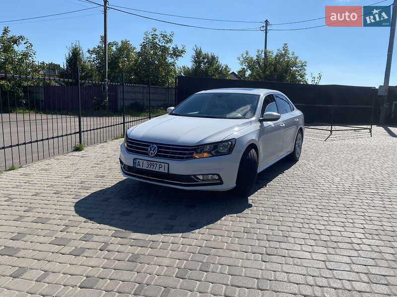Седан Volkswagen Passat 2015 в Білій Церкві