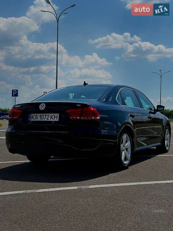 Седан Volkswagen Passat 2015 в Києві фото 10 Седан Volkswagen Passat 2015 в Києві