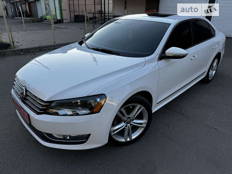 Седан Volkswagen Passat 2014 в Одессе