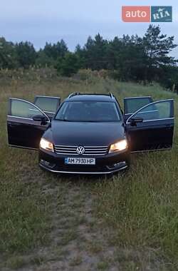 Универсал Volkswagen Passat 2011 в Коростышеве