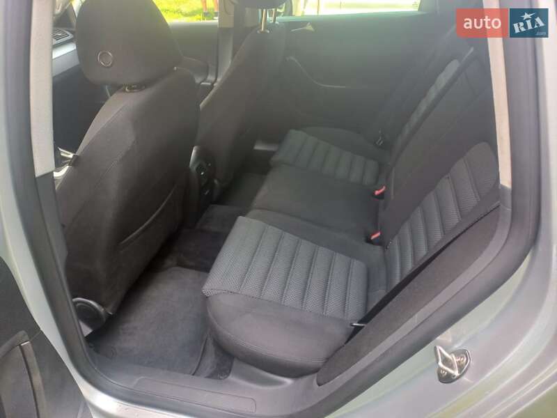 Універсал Volkswagen Passat 2008 в Харкові