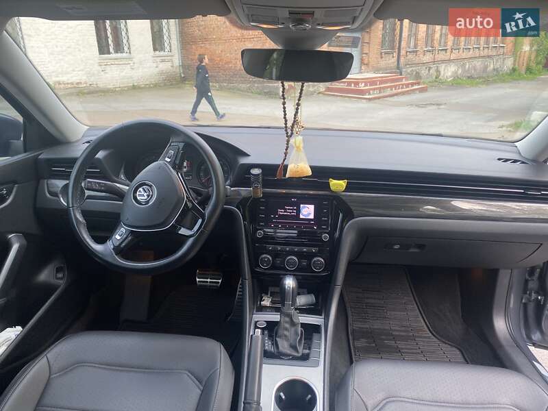 Седан Volkswagen Passat 2020 в Житомире фото 16 Седан Volkswagen Passat 2020 в Житомире