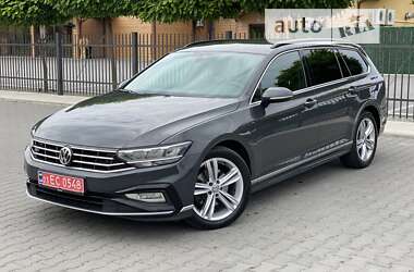 Универсал Volkswagen Passat 2019 в Луцке