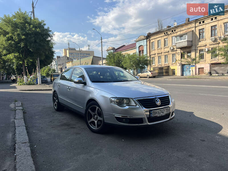 Седан Volkswagen Passat 2008 в Одессе