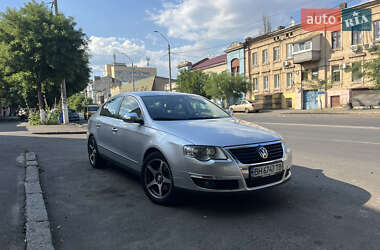 Седан Volkswagen Passat 2008 в Одессе