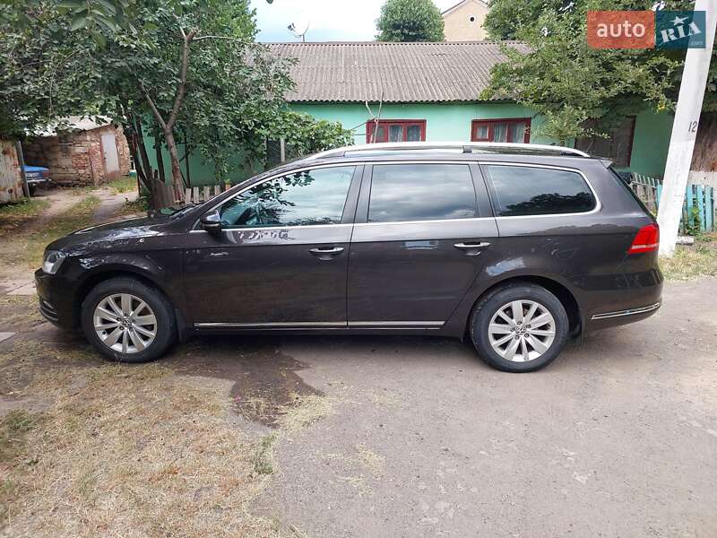 Volkswagen Passat 2011