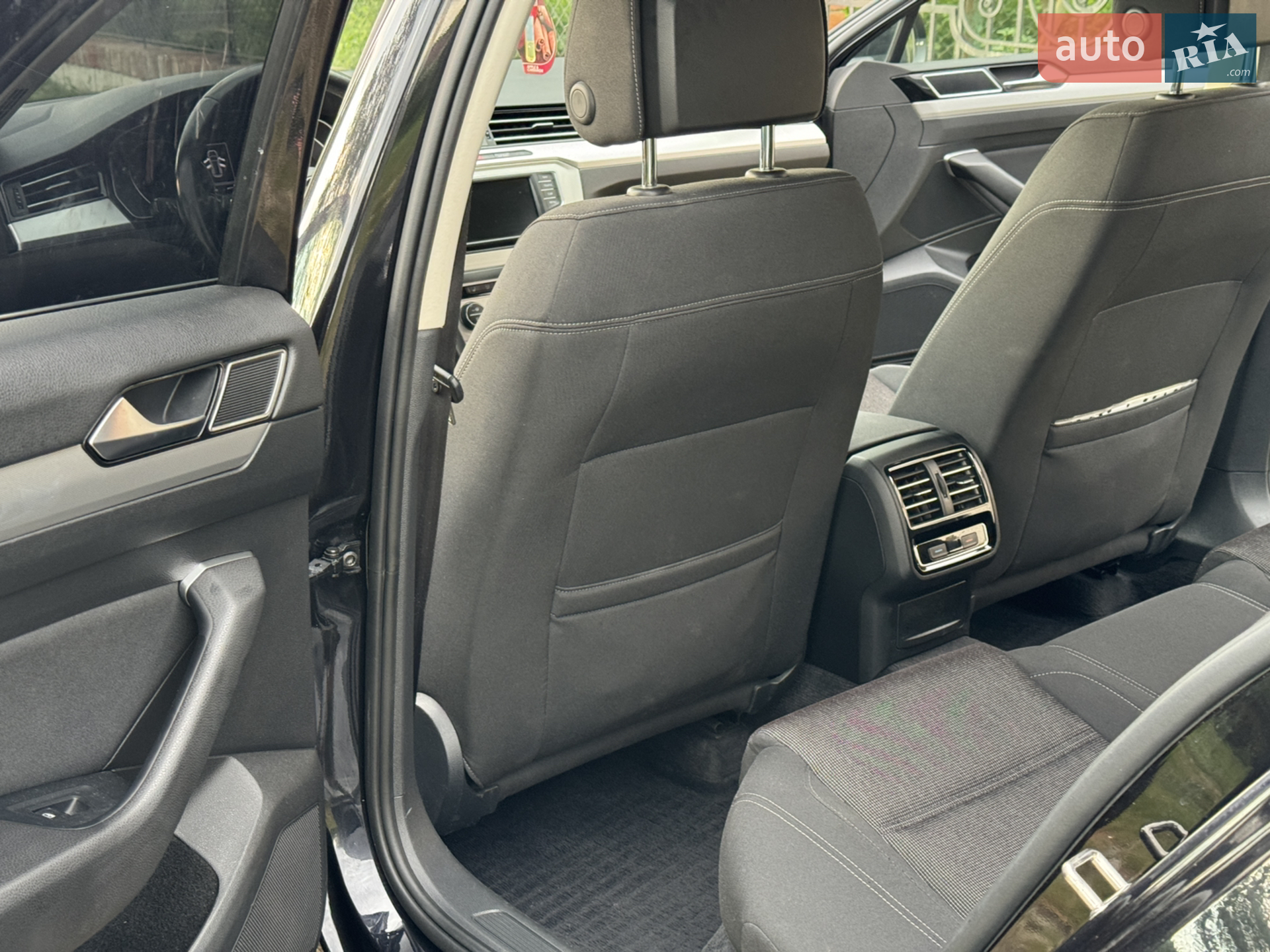 2015 Volkswagen Passat - мініатюра 19