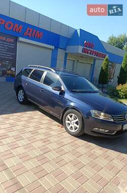 Универсал Volkswagen Passat 2011 в 