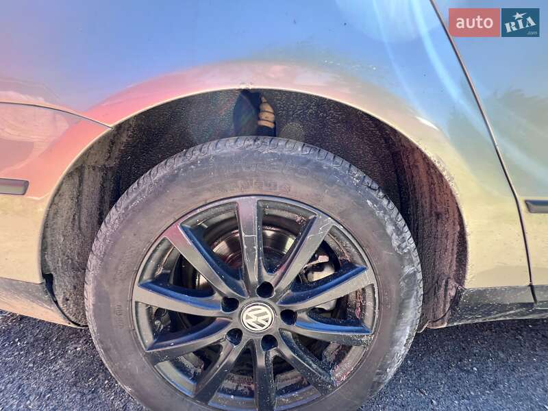 Седан Volkswagen Passat 2007 в Пирятине