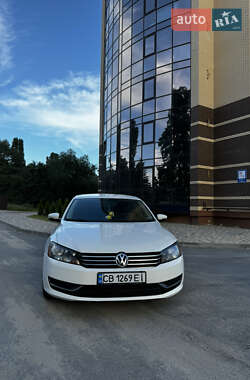 Седан Volkswagen Passat 2014 в 