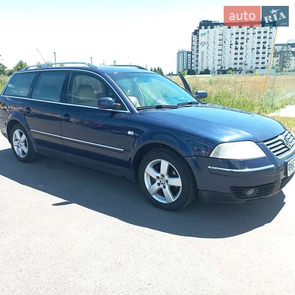 Універсал Volkswagen Passat 2001 в Києві