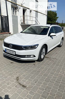 Универсал Volkswagen Passat 2015 в Чорткове