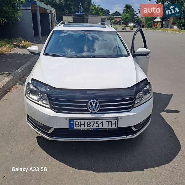 Volkswagen Passat 2011