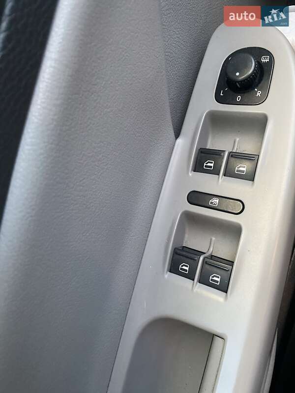 Универсал Volkswagen Passat 2007 в Киеве