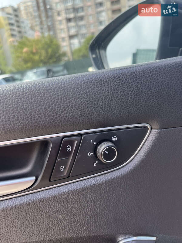 Седан Volkswagen Passat 2016 в Києві