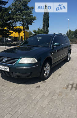 Универсал Volkswagen Passat 2003 в Нововолынске