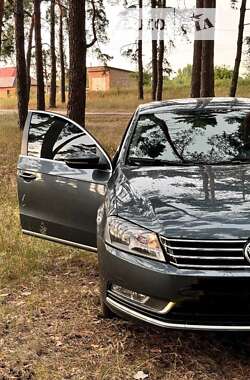 Седан Volkswagen Passat 2012 в Сумах