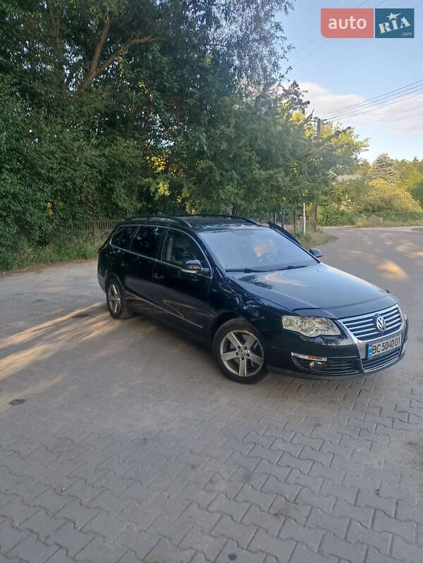 Універсал Volkswagen Passat 2008 в Львові