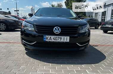 Седан Volkswagen Passat 2014 в Києві